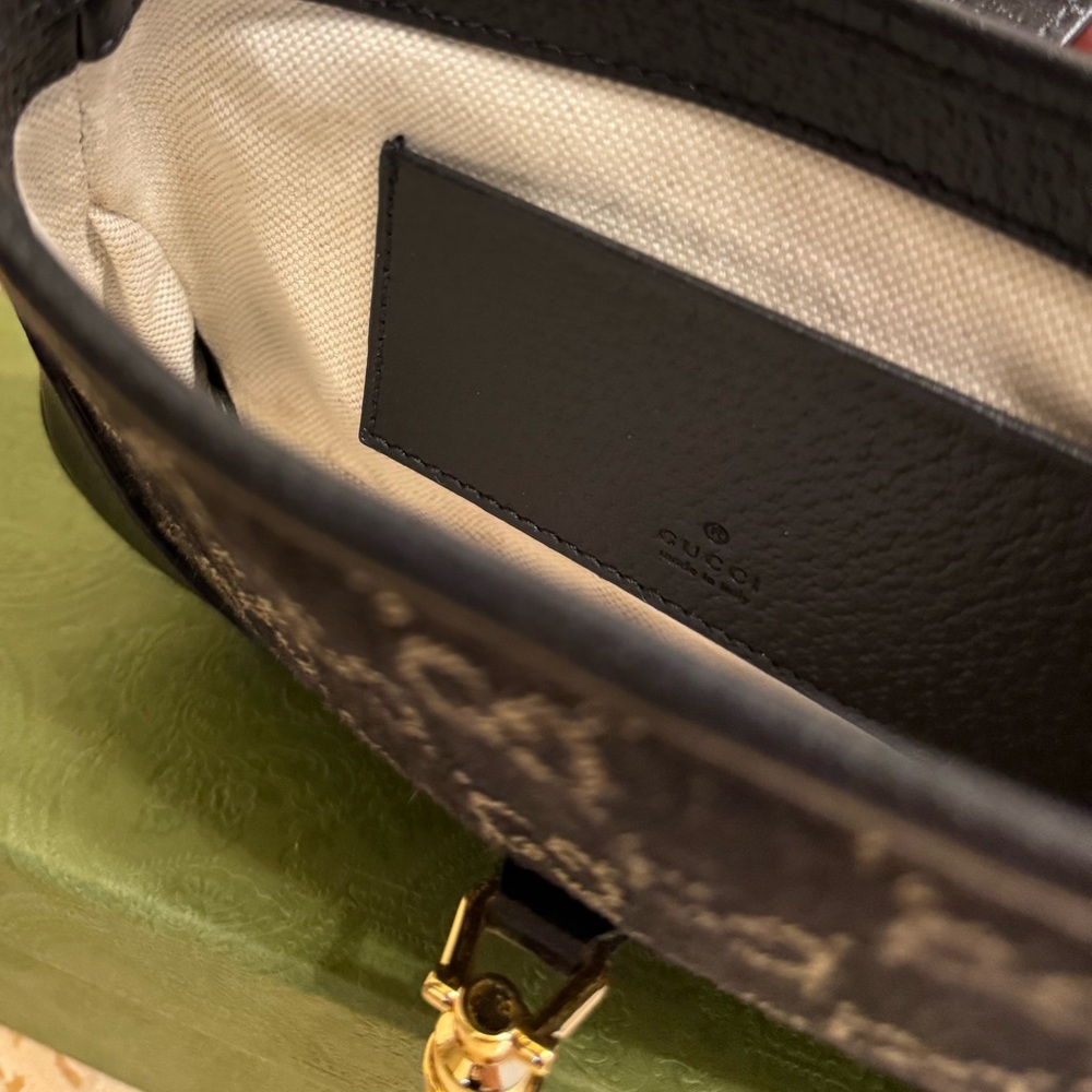 Gucci JACKIE 1961 MINI SHOULDER BAG - Picture 10 of 15